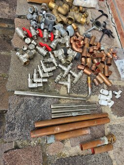 Kúrenárske komponenty - 7