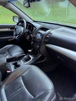 Kia Sorento 2.2 CRDi 4x4 145Kw - 7