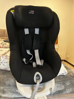 Britax Römer Dualfix BR - 7