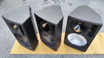 skelety 12" odposluchov EAW - 7