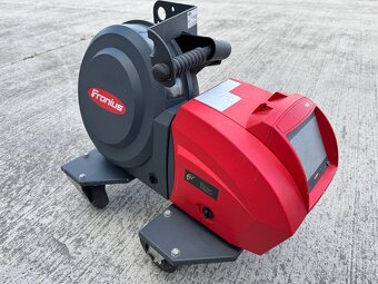 Zváračka Fronius TPS 320i s Chladičom a Podávačom drótu - 7