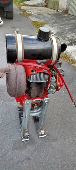 Mf 70 - 7