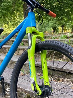 Detsky dirt jumper cube acide - 7
