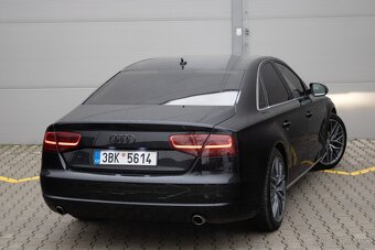 Audi A8 - 7