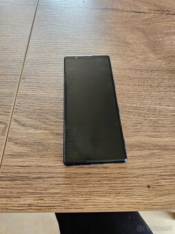 Predám Sony xperia 5 J9210 - 7