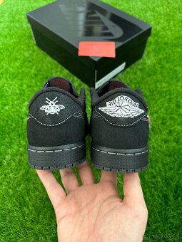 Travis Scott Black Phnatom - 7