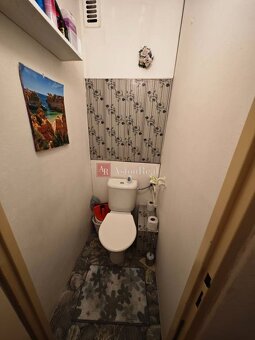 PREDAJ: 2 izb byt 56m2 pôvodný stav s balkónom, Družby Fončo - 7