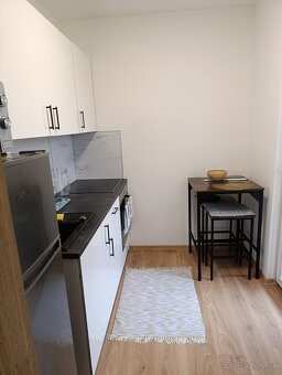 Na predaj 1-izbový byt po kompletnej rekonštrukcii – Dúbravk - 7