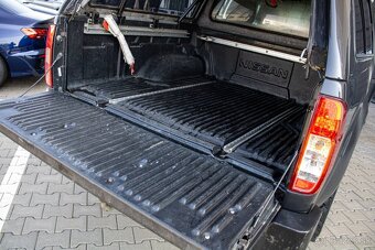 Nissan Navara DoubleCab 2.5D XE Aj na splátky - 7