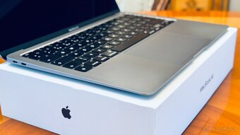 MacBook Air M1 256GB - 7