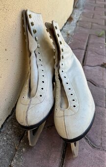 Dievčenské korcule - 7