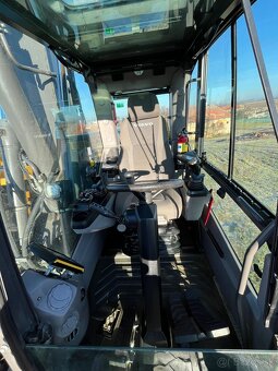 Kolesové rypadlo Volvo EW160E s rotátorem - 7