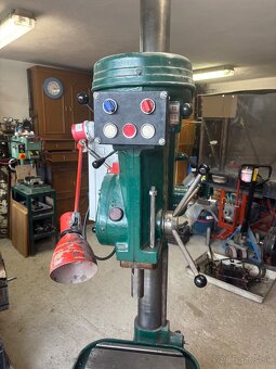 Stĺpová vŕtačka VS20 - 7