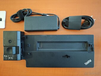 Lenovo T490 Intel Core i7 + Dock Station - 7