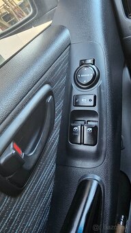 Hyundai H1 TQ (STAREX) (Van) - 7