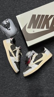 Nike Travis Scott Air Jordan 1 Low OG "Reverse Mocha" - 7