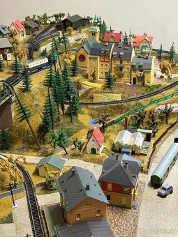 Vláčiky TT - budovy, stromy, príslušenstvo - 7