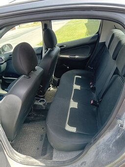 Peugeot 206+ - 7