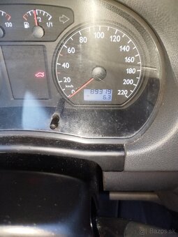 Predám VW Polo 1.2 Trendline (2002) - 7