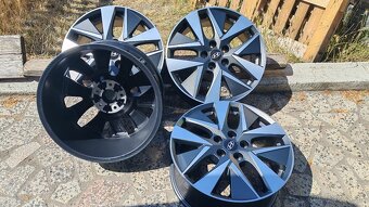5x114,3 R18 --- HYUNDAI TUCSON , SANTA FE - 7
