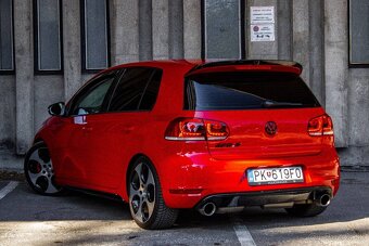 Volkswagen Golf 2.0 TFSI GTI DSG - 7