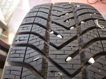 Zimné pneu značky PIRELLI 185/55 R 16 - 7