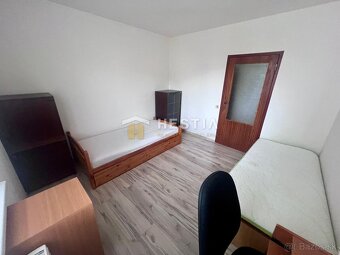 NOVINKA 3 izbový byt na prízemí, čiastočne zariadený, s balk - 7