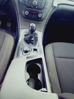 OPEL INSIGNIA 2,0CDTI 96KW 2009 - 7