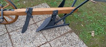 Starý drevený konský pluh 7 - 7