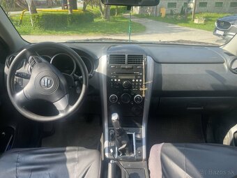 Suzuki Grand Vitara 1.6 - 7