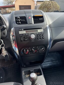 Suzuki SX4 - 7