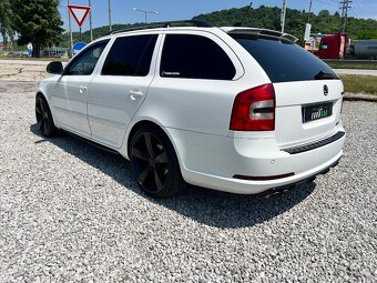 Škoda Octavia Combi 2.0 TDI CR DPF RS DSG - 7