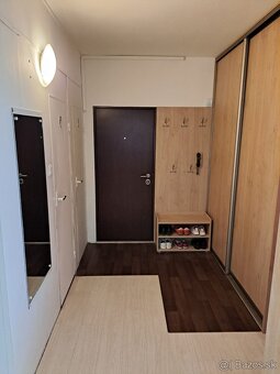 Ponúkame na predaj 3 izb. byt na Vlčincoch 3,Gerlachovská. - 7