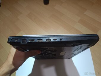 ASUS TUF Gaming F15 (RTX 3050) - 7