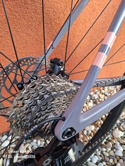 Cube Attain C62 Race - 7