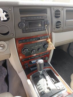 Jeep Commander - 7