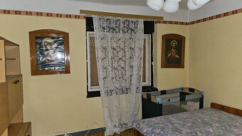 Vágáshuta - 3 izbový RD, pôvodný stav, nádherné prostredie - 7