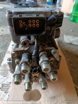 Vstrekovacie čerpadlo audi a4 b6-106L - 7