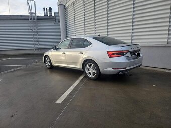 Škoda Superb Sportline 2020 140kW DSG limo webasto
- 7