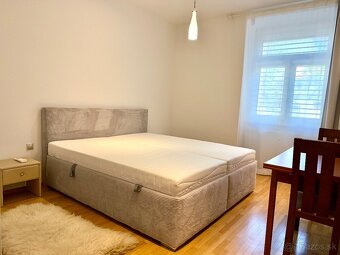 Na prenájom 2 izb. byt, Bratislava, Staré Mesto, Vajanského - 7