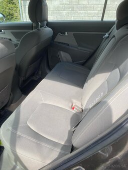 Kia sportage 2.0l crdi nová stk ek - 7