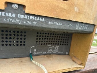 Rádio gramofón Tesla 1016A Sonáta - 7