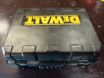 DEWALT DC618 18V klincovačka + adaptér - 7