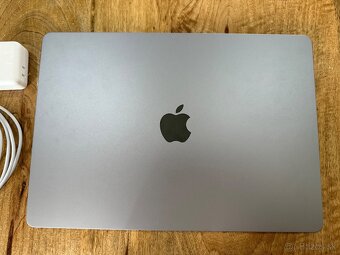 Apple Macbook M3(2024) 15.3”( v záruke )+ klavesnica gratis - 7