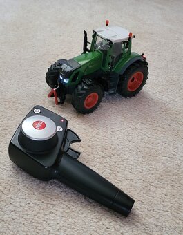 RC traktor Siku Control Fendt 939 - 7