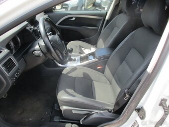 Volvo XC70 2,4D5 120KW Momentum Man. AWD 2012 DPHbez koroze - 7