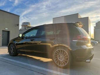 Volkswagen Golf VI GTI 2.0 TSI 155 kW - 7