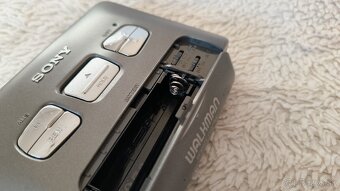 Sony WM-EX512 walkman - 7