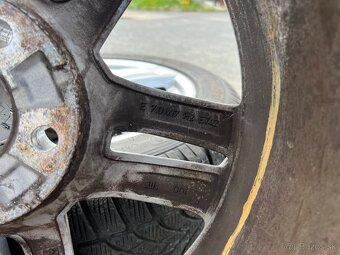 Alu Audi 225/50 R17 5x112 zimne - 7