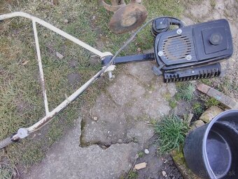 Predám starý rotavátor za šrotovú cenu. - 7